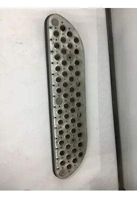 KENWORTH T2000 BODY PARTS