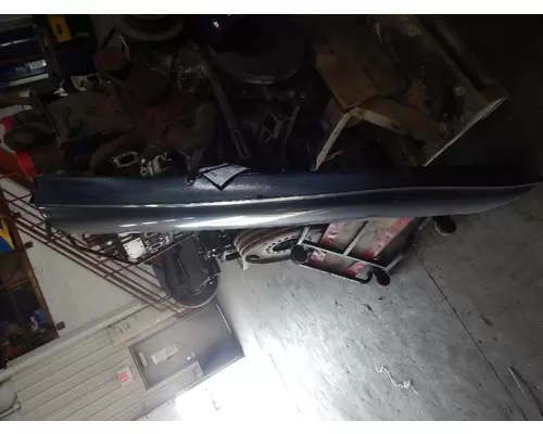 KENWORTH T2000 Body Parts, Misc.