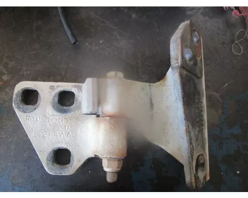 KENWORTH T2000 Brackets, Misc.