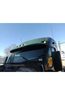 KENWORTH T2000 CAB CLIP