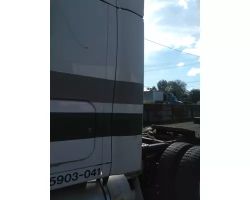 KENWORTH T2000 CAB EXTENSION