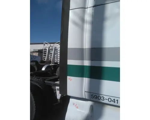 KENWORTH T2000 CAB EXTENSION
