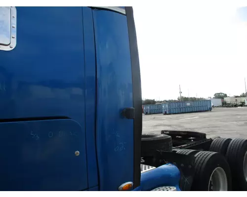 KENWORTH T2000 CAB EXTENSION