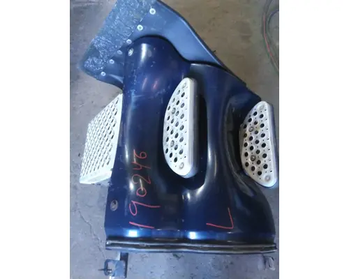 KENWORTH T2000 CAB SKIRTSIDE FAIRING