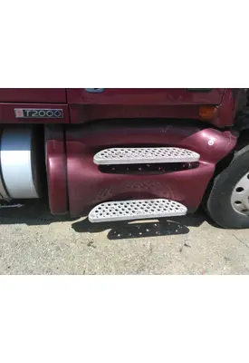 KENWORTH T2000 CAB SKIRT/SIDE FAIRING