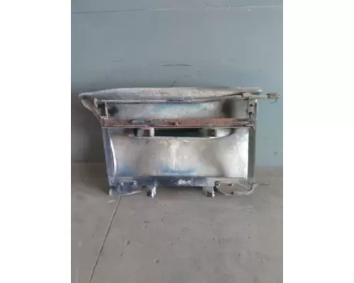 KENWORTH T2000 CAB SKIRTSIDE FAIRING