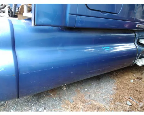 KENWORTH T2000 CAB SKIRTSIDE FAIRING