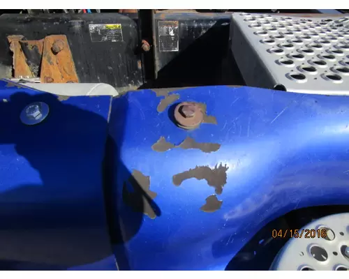 KENWORTH T2000 CAB SKIRTSIDE FAIRING