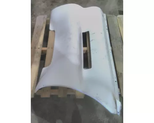 KENWORTH T2000 CAB SKIRTSIDE FAIRING