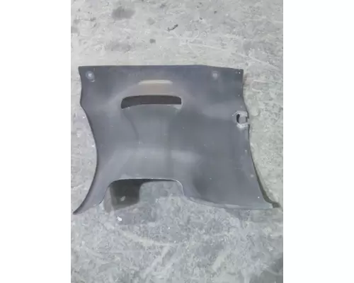 KENWORTH T2000 CAB SKIRTSIDE FAIRING