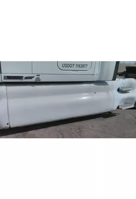 KENWORTH T2000 CAB SKIRT/SIDE FAIRING