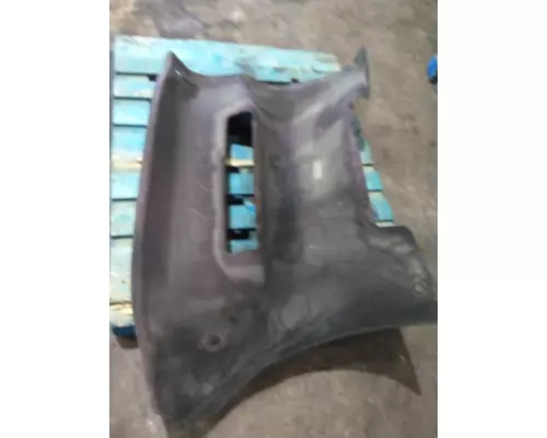 KENWORTH T2000 CAB SKIRTSIDE FAIRING