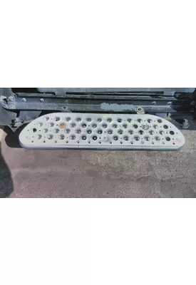 KENWORTH T2000 CAB STEP