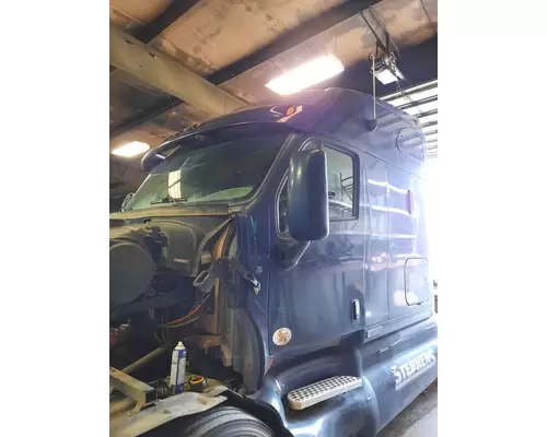 KENWORTH T2000 CAB