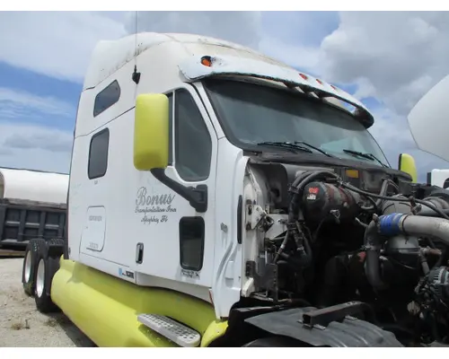 KENWORTH T2000 CAB