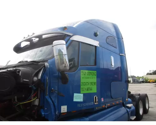 KENWORTH T2000 CAB