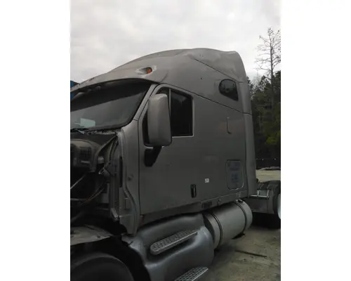 KENWORTH T2000 CAB