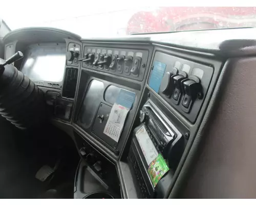 KENWORTH T2000 CAB
