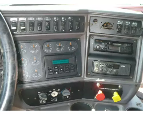 KENWORTH T2000 CAB