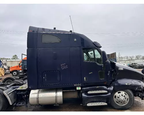 KENWORTH T2000 CAB