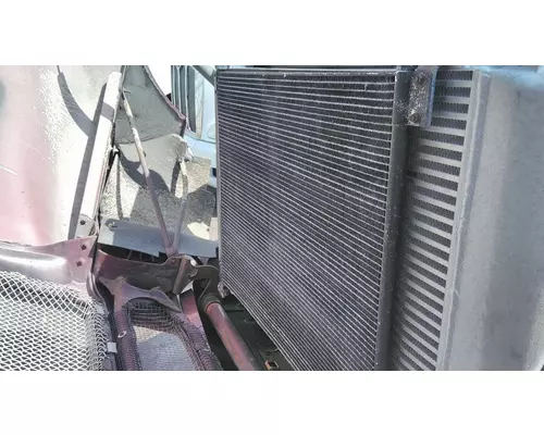 KENWORTH T2000 COOLING ASSEMBLY (RAD, COND, ATAAC)