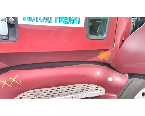 KENWORTH T2000 COWL