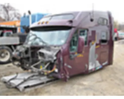 KENWORTH T2000 Cab Clip