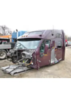 KENWORTH T2000 Cab Clip