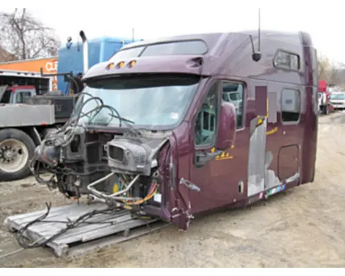 KENWORTH T2000 Cab Clip