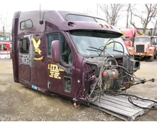 KENWORTH T2000 Cab Clip