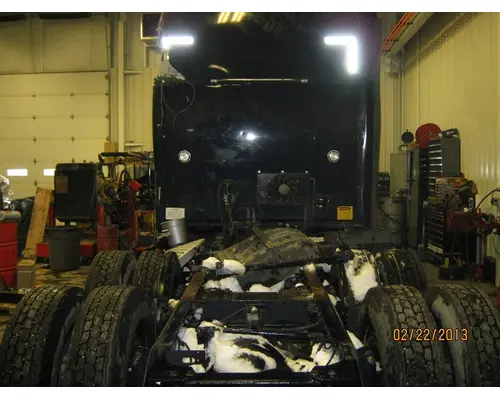 KENWORTH T2000 Cab Mount 119