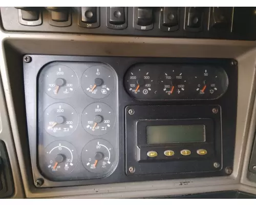KENWORTH T2000 DASH PANEL