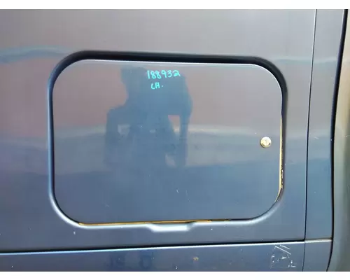 KENWORTH T2000 DOOR, COMPARTMENT