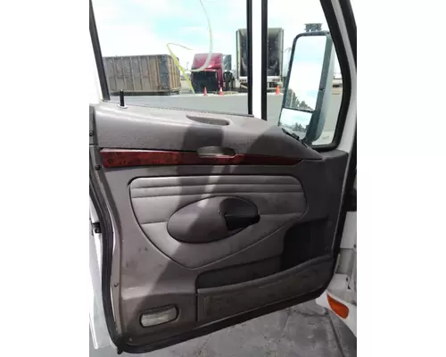 KENWORTH T2000 DOOR ASSEMBLY, FRONT