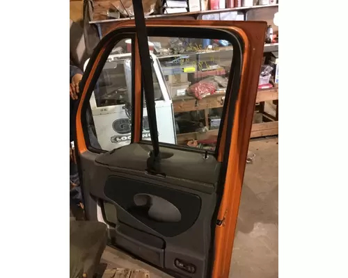 KENWORTH T2000 DOOR ASSEMBLY, FRONT