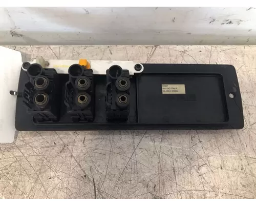 KENWORTH T2000 Dash  Console Switch