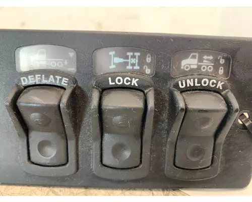 KENWORTH T2000 Dash  Console Switch