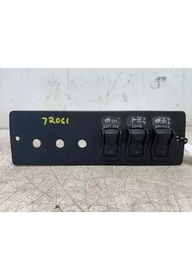 KENWORTH T2000 Dash / Console Switch