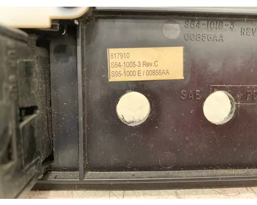 KENWORTH T2000 Dash  Console Switch