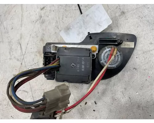 KENWORTH T2000 Dash  Console Switch