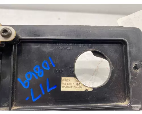 KENWORTH T2000 Dash  Console Switch