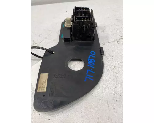 KENWORTH T2000 Dash  Console Switch