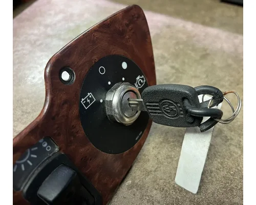 KENWORTH T2000 Dash Panel