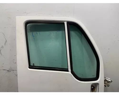 KENWORTH T2000 Door Assembly, Front