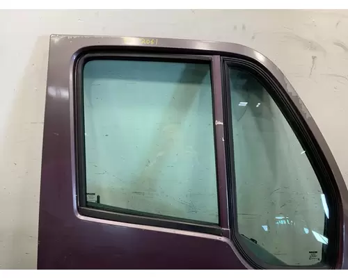 KENWORTH T2000 Door Assembly, Front