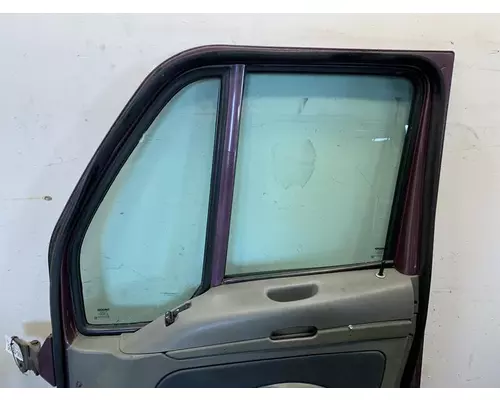 KENWORTH T2000 Door Assembly, Front