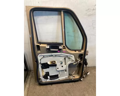 KENWORTH T2000 Door Assembly, Front