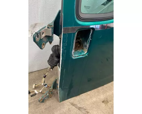 KENWORTH T2000 Door Assembly, Front