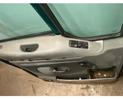 KENWORTH T2000 Door Assembly, Front