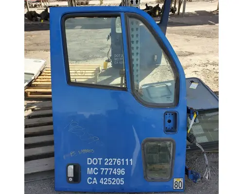 KENWORTH T2000 Door Assembly, Front